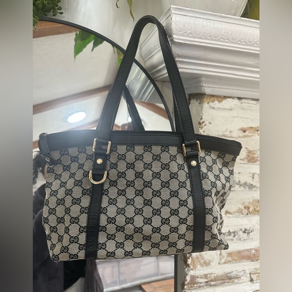 Gucci Canvas Abbey Medium Black - Picture 2 of 12